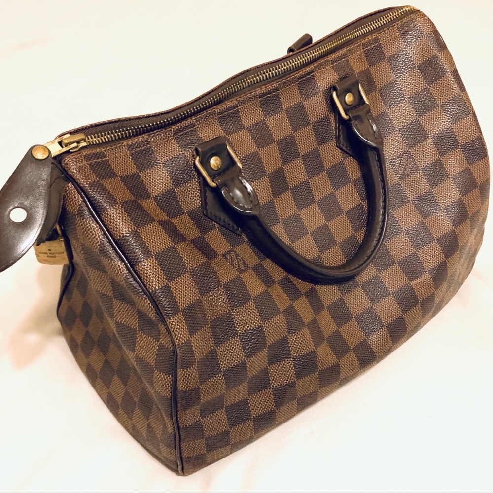 Louis Vuitton Damier Speedy 30